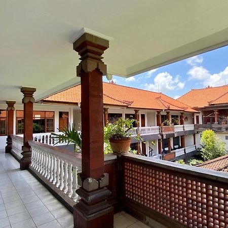 Simpang Inn Hotel Legian Kültér fotó