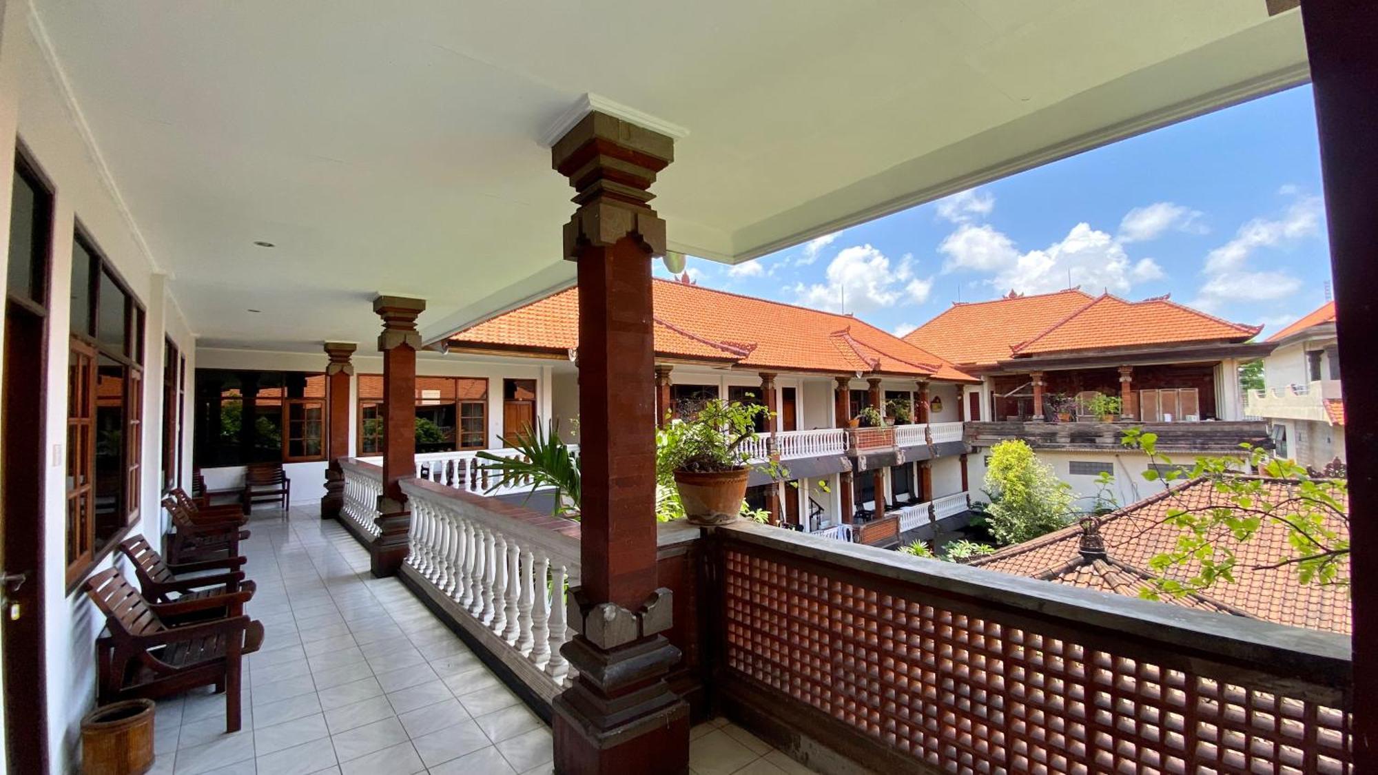 Simpang Inn Hotel Legian Kültér fotó