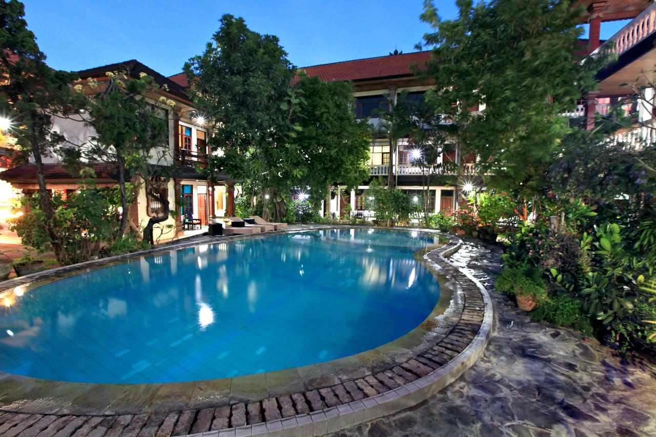 Simpang Inn Hotel Legian Kültér fotó