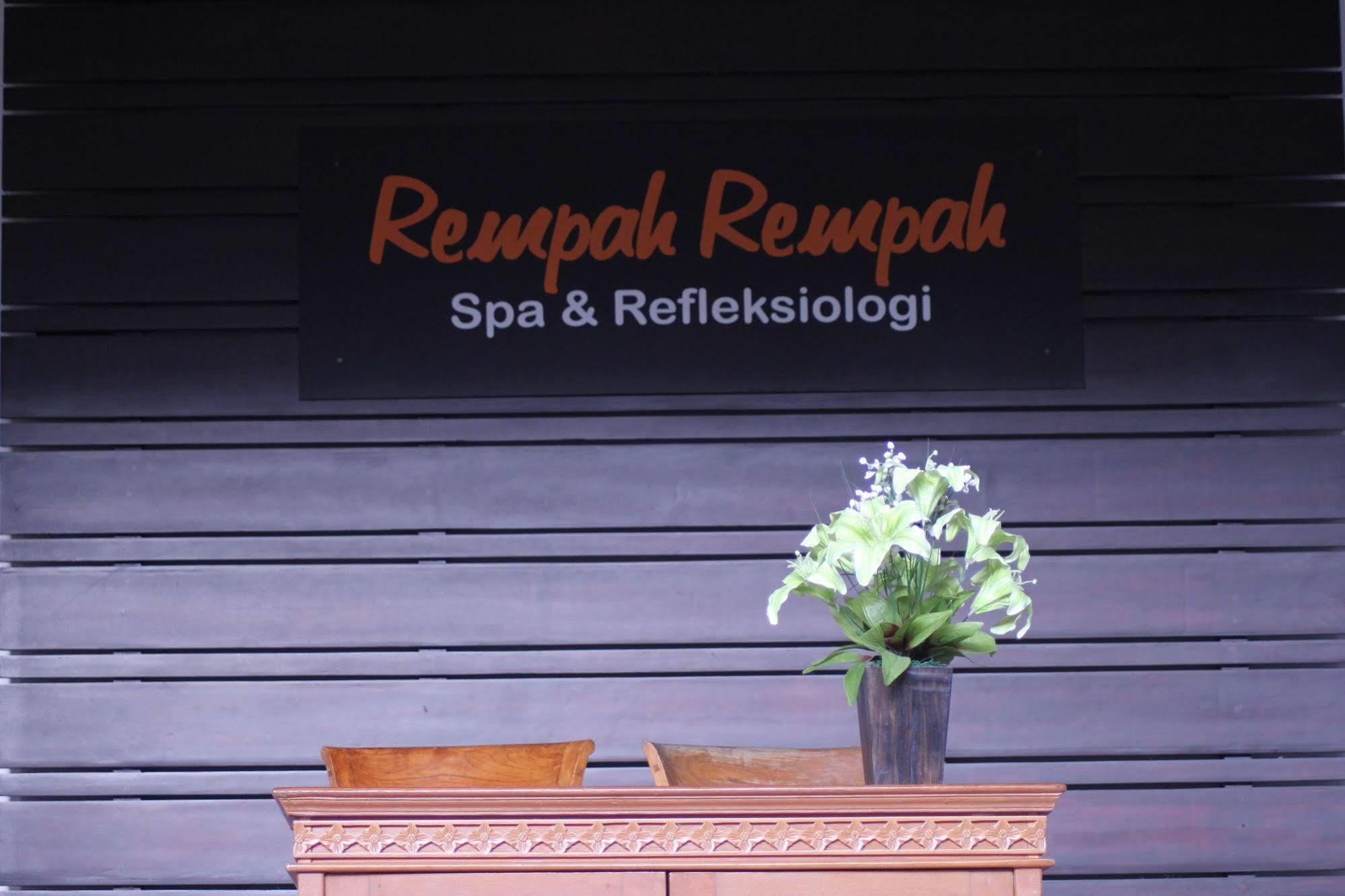 Simpang Inn Hotel Legian Kültér fotó