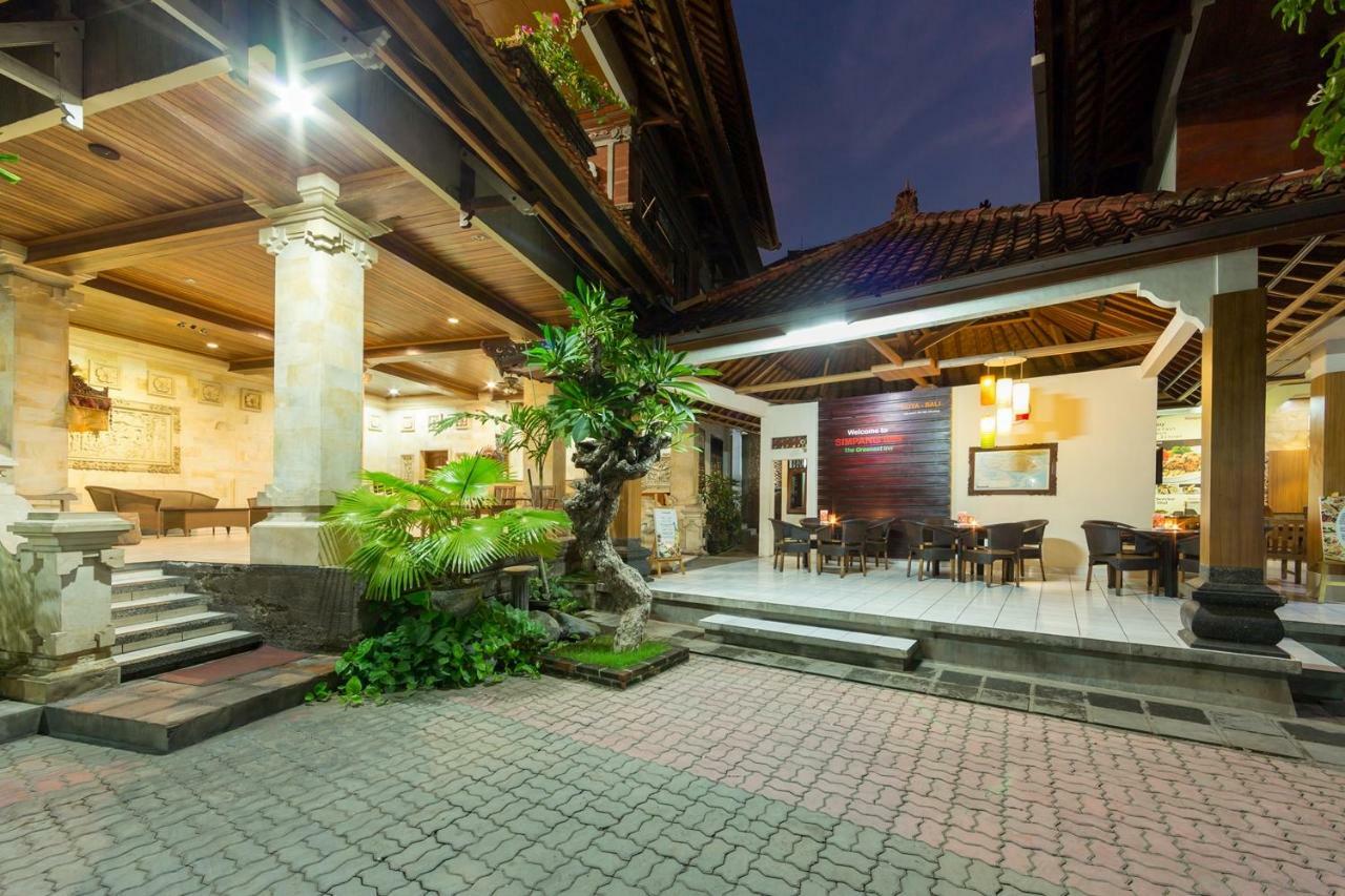 Simpang Inn Hotel Legian Kültér fotó