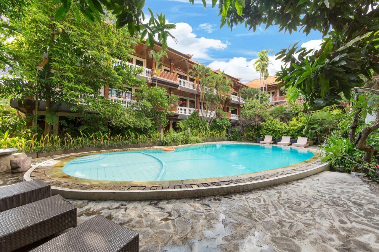 Simpang Inn Hotel Legian Kültér fotó